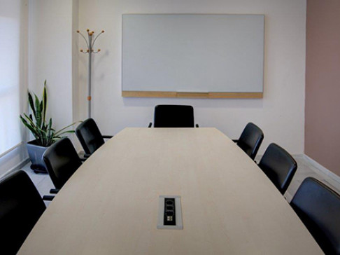 Office: Sorolla Center, Avenida Cortes nas 58, Valencia, 46015