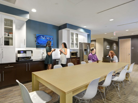 Office: HSBC, 885 West Georgia Street, Vancouver, V6C 3E8