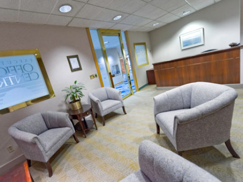 Office: World Trade Centre, 999 Place, Vancouver, V6C 3E2