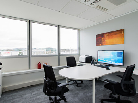 Office: Velizy-Villacoublay, Guynemer, 13 avenue Morane Saulnier, Velizy Villacoublay, 78457