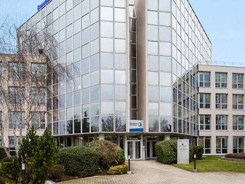 Office: Velizy-Villacoublay, Guynemer, 13 avenue Morane Saulnier, Velizy Villacoublay, 78457