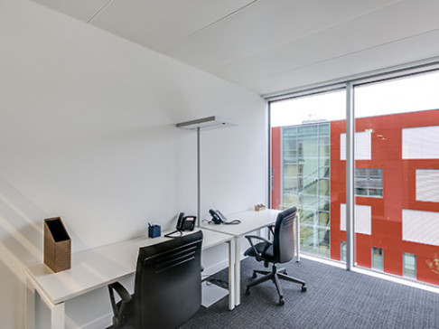 Office: Station Lakeside, Chemin Jean-Baptiste Vandelle 3A, Versoix, CH-1290