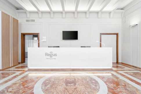 Office: Via del Monte 1, Bologna, 40126