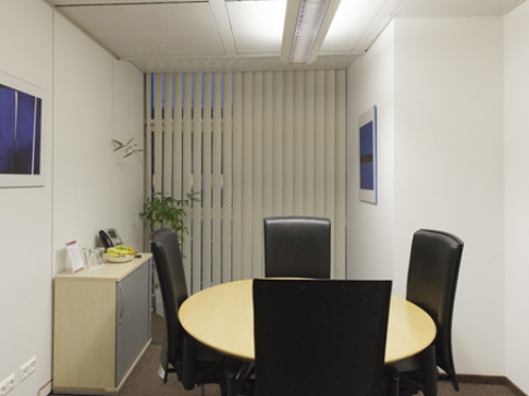 Office: Opera New Business centre, Kaerntner Ring 5-7, Vienna, 1010