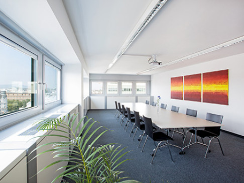 Office: Sky, Operngasse 17-21, Vienna, A-1040