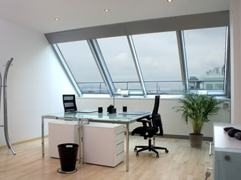 Office: Sky, Operngasse 17-21, Vienna, A-1040