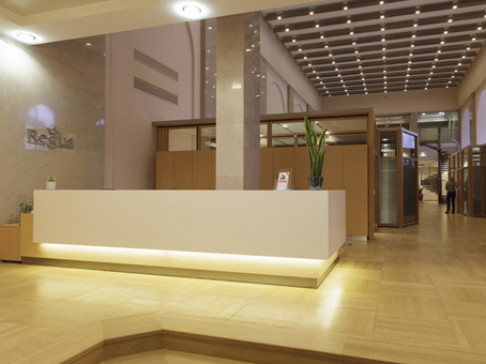 Office: Stock Exchange, Schottenring 16/2, Vienna, 1010