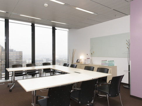 Office: s, Twin Tower, Vienna, 1100