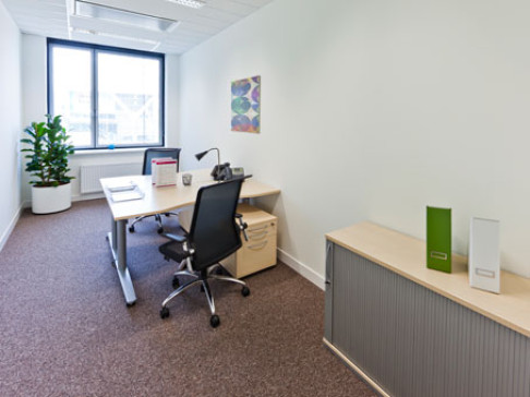 Office: Westbahnhof, Regus Westbahnhof, Vienna, 1150