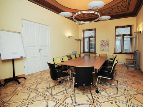 Office: Old Town, Vilniaus g.31, Vilnius, LT-01402