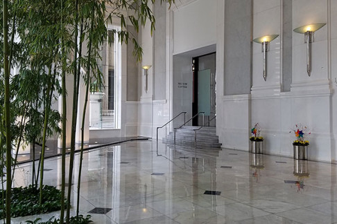 Office: W Wacker, 77 W Wacker Drive, Chicago, 60601