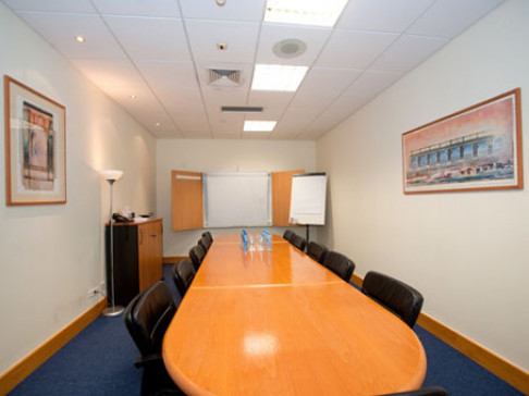 Office: Sheraton Plaza, Warsaw, 00-493