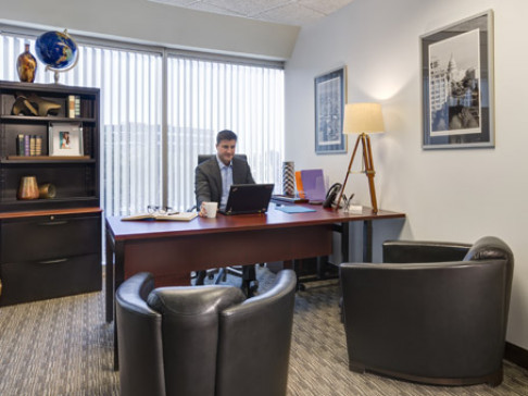 Office: Washington, Skyline Tower, Bellevue, WA 98004