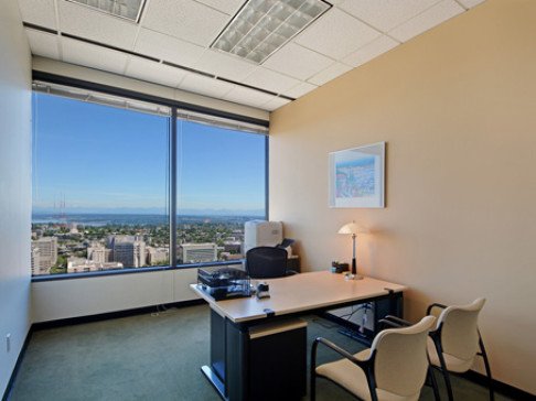 Office: Washington, Bank of America Plaza, Seafirst Fifth Avenue Plaza, Seattle, WA 98104
