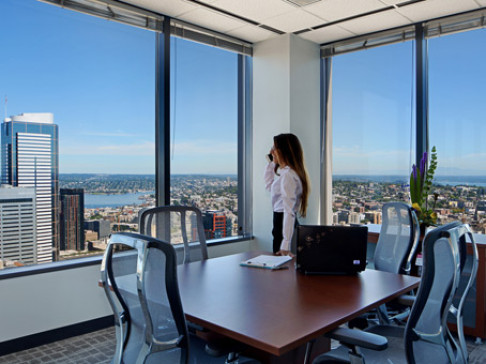 Office: Washington, Bank of America Plaza, Seafirst Fifth Avenue Plaza, Seattle, WA 98104