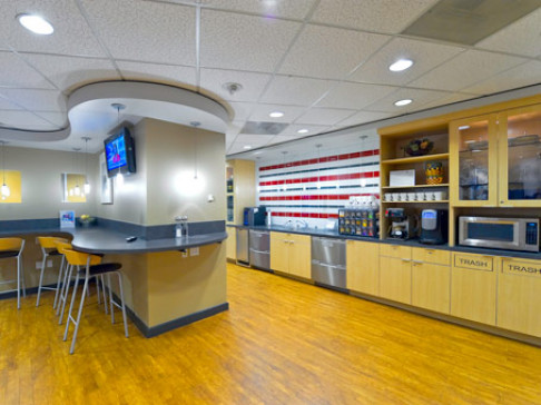 Office: Washington, Columbia Center, Columbia Tower, Seattle, WA 98104-5119