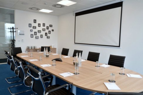 Office: Media City, Blue Tower, Manchester, M50 2
