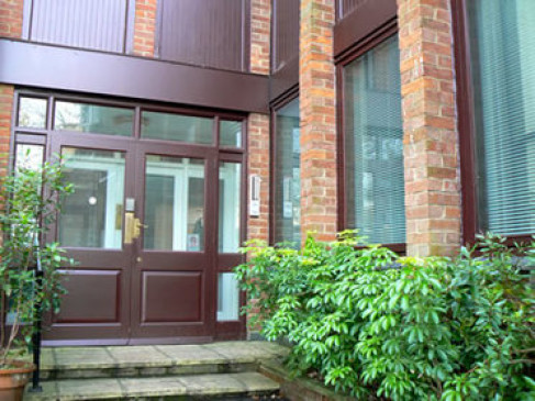 West Hill House Business Centre, Swains Lane