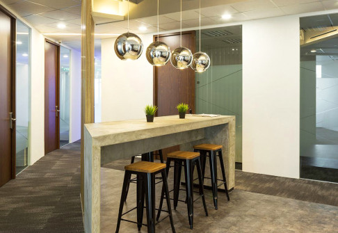 Office: Westgate Tower, 1 Gateway Drive, Singapore 608531