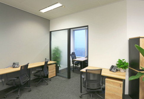 Office: Wheelock Square, 1717 West NanJing Road, Shanghai 200040