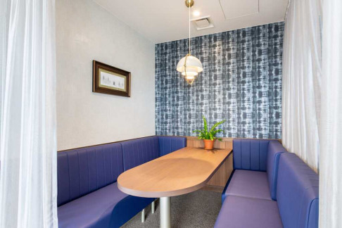 Office: 84 Wood Ln,, London, W12 0BZ