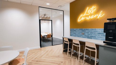 Office: Arlington Business Centre, White Rose Park, Leeds, LS12 0NE