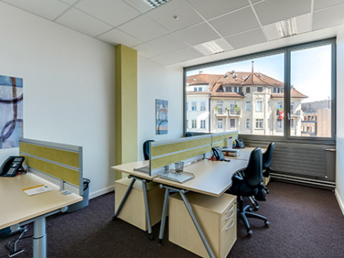 Office: Mainstation, Bahnhofplatz 17, Winterthur, CH-8400