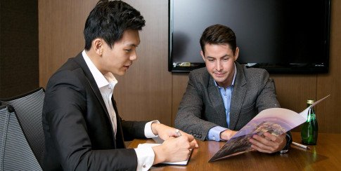 Office: World Wide House, Des Voeux Rd Central