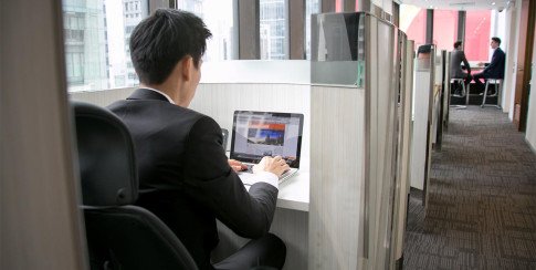Office: World Wide House, Des Voeux Rd Central