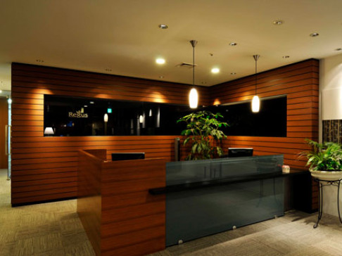 Office: Sky Building, 2-19-12 Takashima, Yokohama, 220-0011