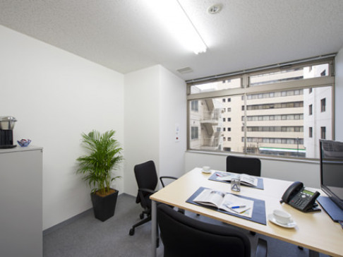 Office: Wise Next Shin, Yokohama, 222-0033