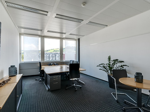 Office: Dammstrasse, Dammstrasse 19, Zug, CH-6300