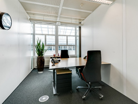Office: Grafenauweg, Grafenauweg 10, Zug, CH-6301