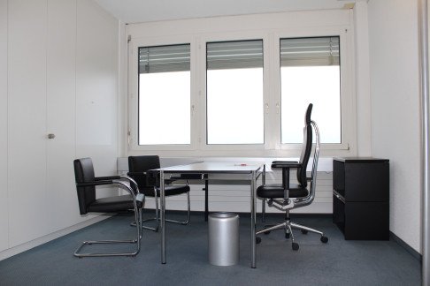 Office: Zug, Bosch, Hunenberg, 0 6331