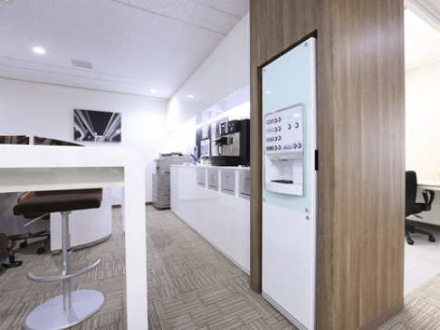 Office: eki Nishiguchi, 6F & 9F Sotetsu KS Building, Yokohama, 220-0004