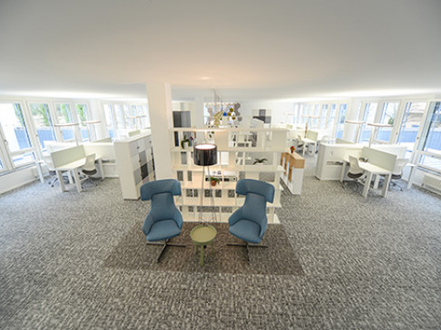 Office: World Trade Centre, Leutschenbachstrasse, Zurich, CH-8050