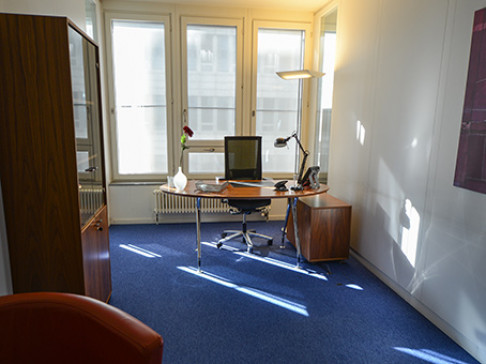 Office: World Trade Centre, Leutschenbachstrasse, Zurich, CH-8050